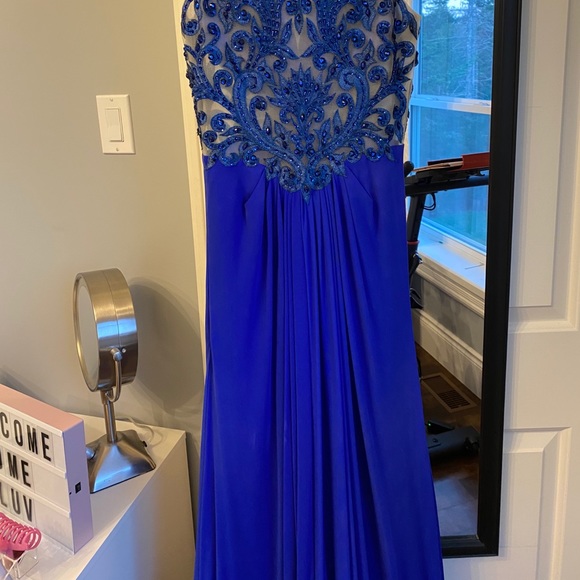 BLUE PROM DRESS - Picture 6 of 6